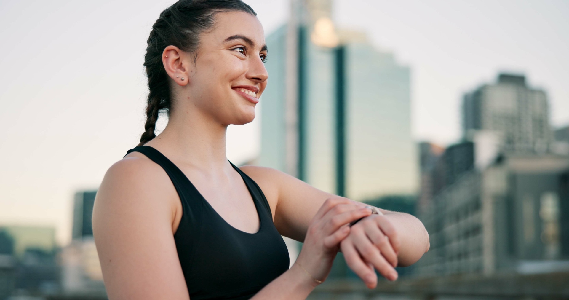 Wellness, fitness and immersive VR performance space